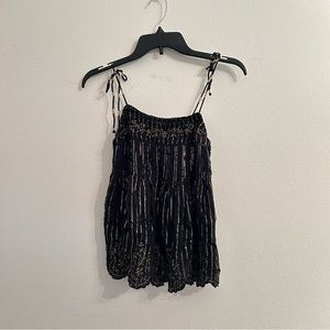 MISA | Toe Strap Black Top